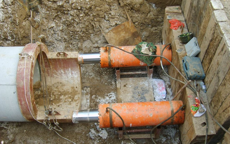 若尔盖顶管工程的施工方式